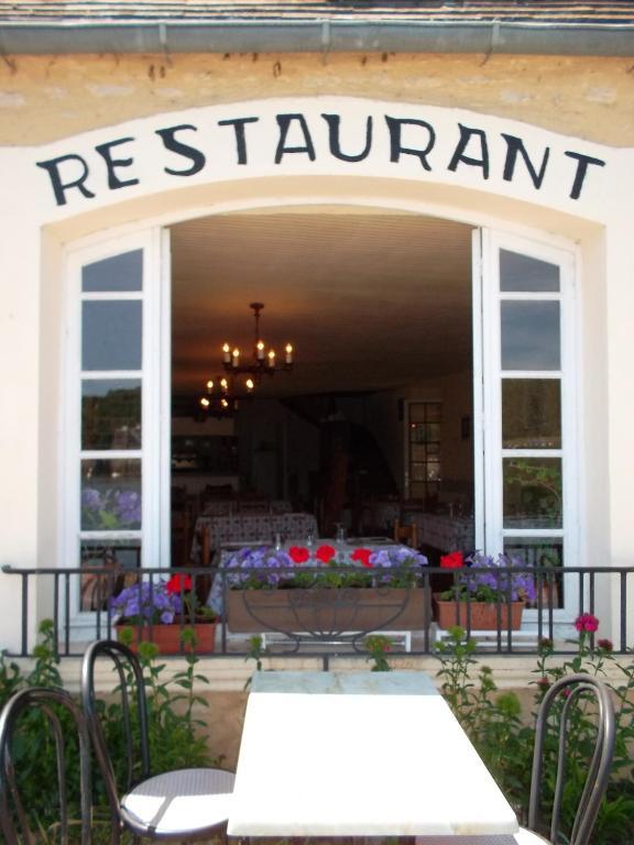 Le Barrage Hotel Mauzac-et-Grand-Castang Esterno foto